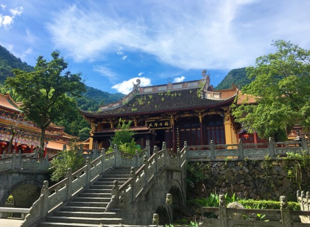 禅源寺_内页.jpg 禅源寺_内页.jpg